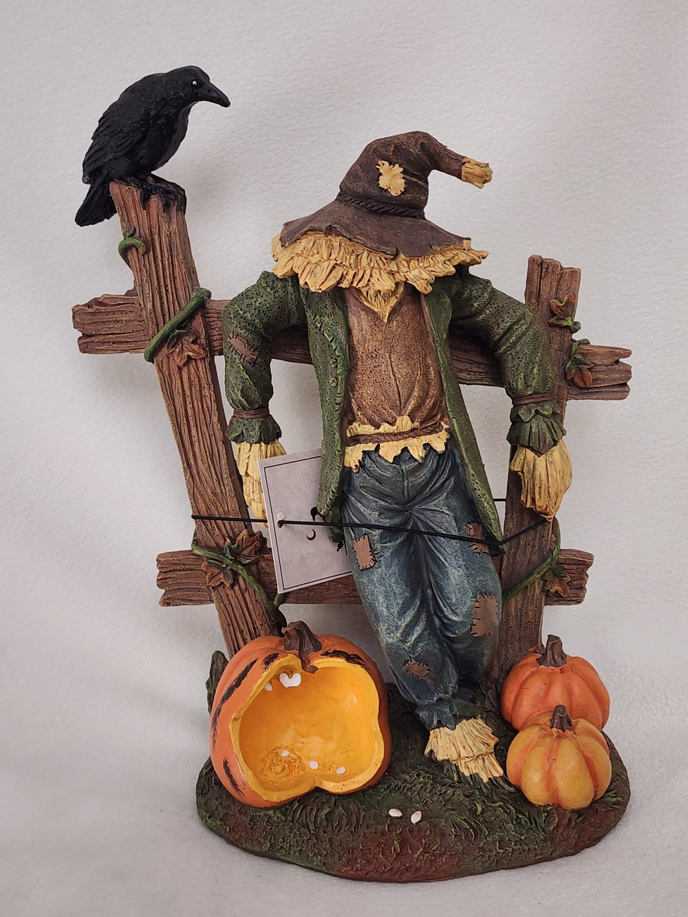 Rustic Scarecrow Figurine Home Art - Green/Brown